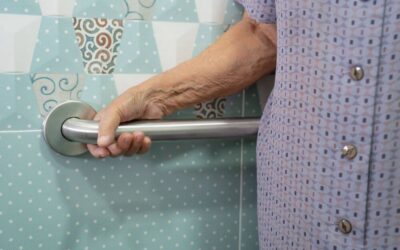 Alzheimer’s Bathroom Safety: How To Prevent Injury